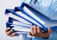 Подготовка документов для выхода учредителя, их подача в ФНС и получение